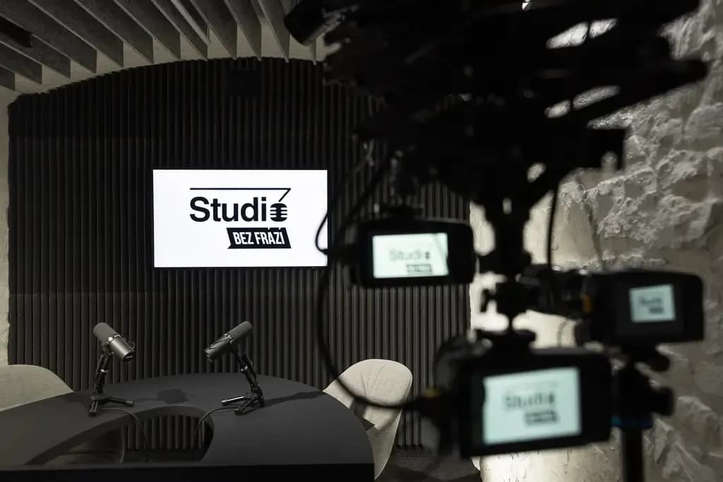Studio Bez frází — fotka studia 3