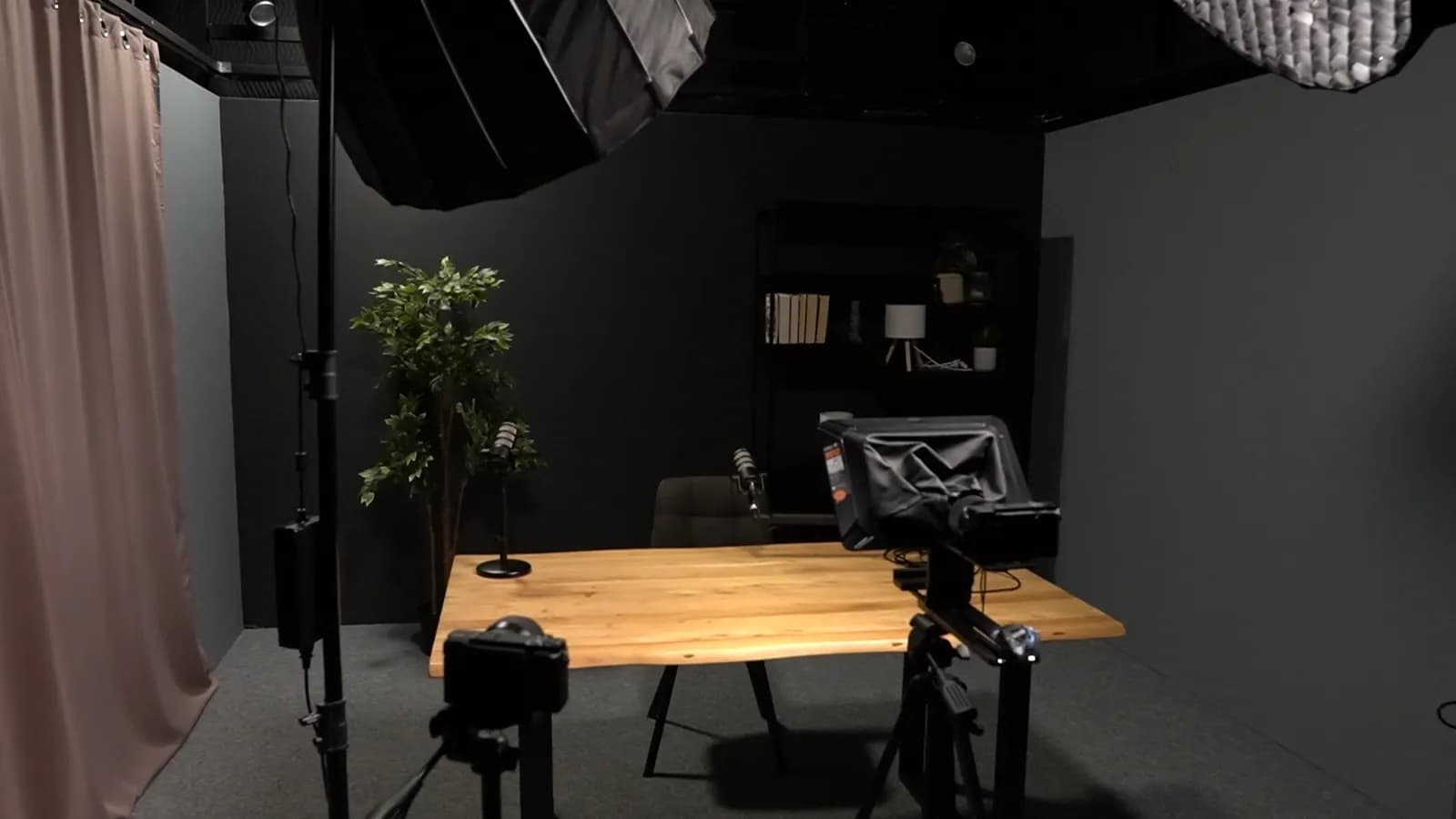 Bridge Pod Studio — studio photo 2