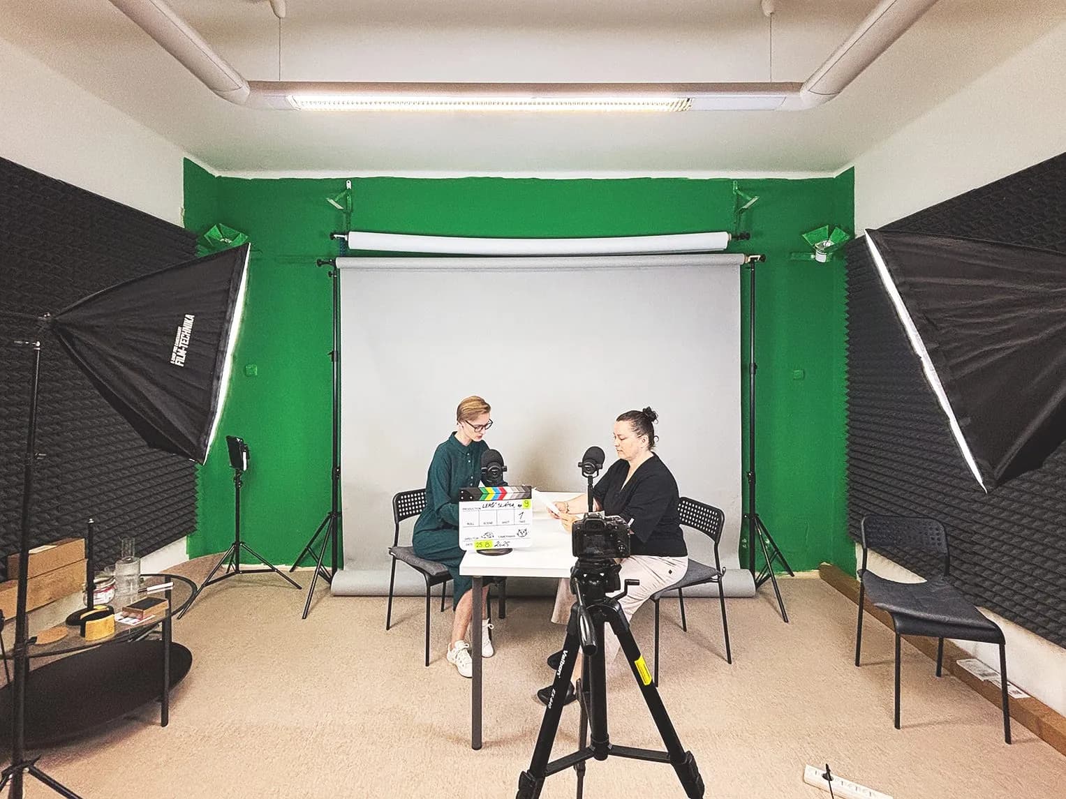 AV studio — Knihovna Ústeckého kraje