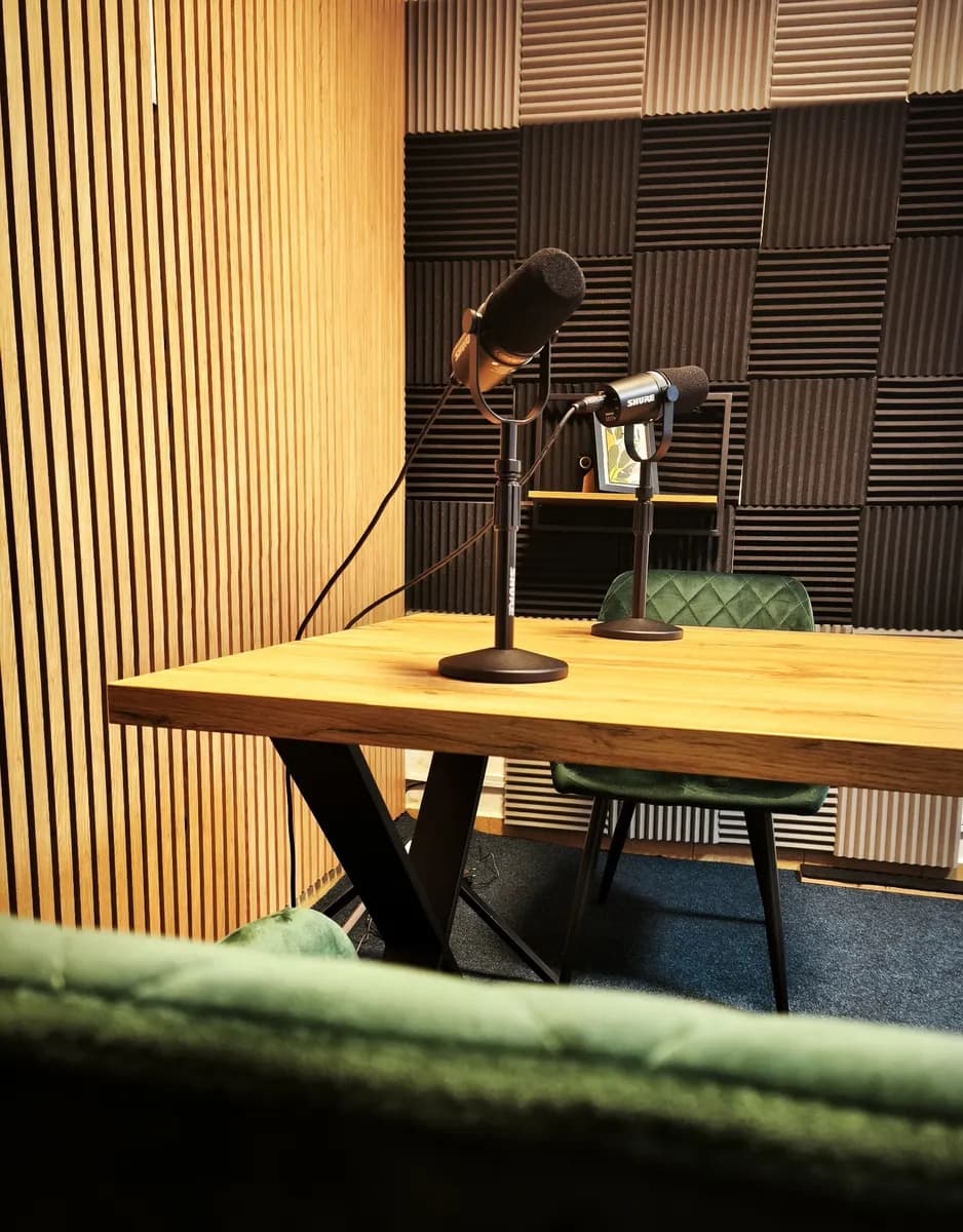 Podcast Studio Olomouc (COWORK Olomouc) — studio photo 3
