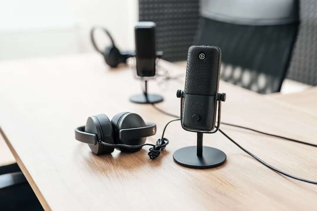 P-PINK Podcastové studio — fotka studia 2