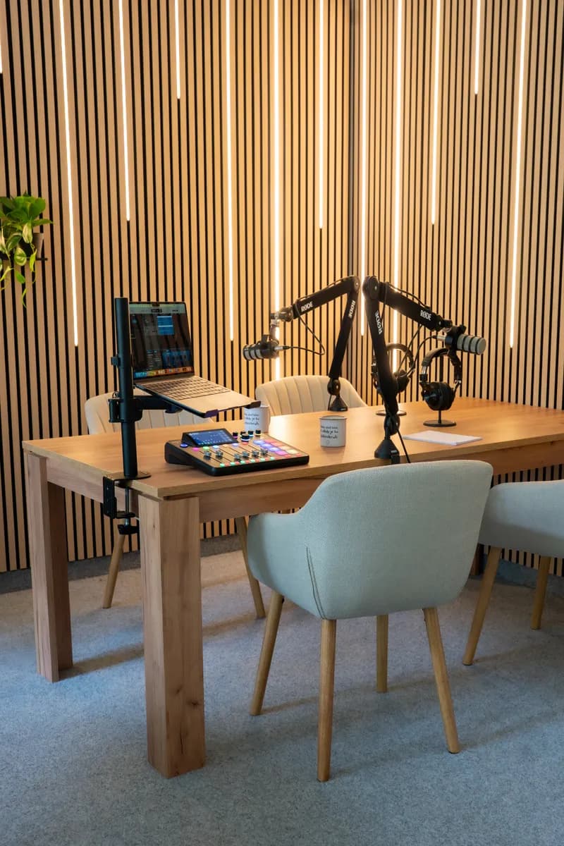 Podcastové Studio Karlín — fotka studia 2