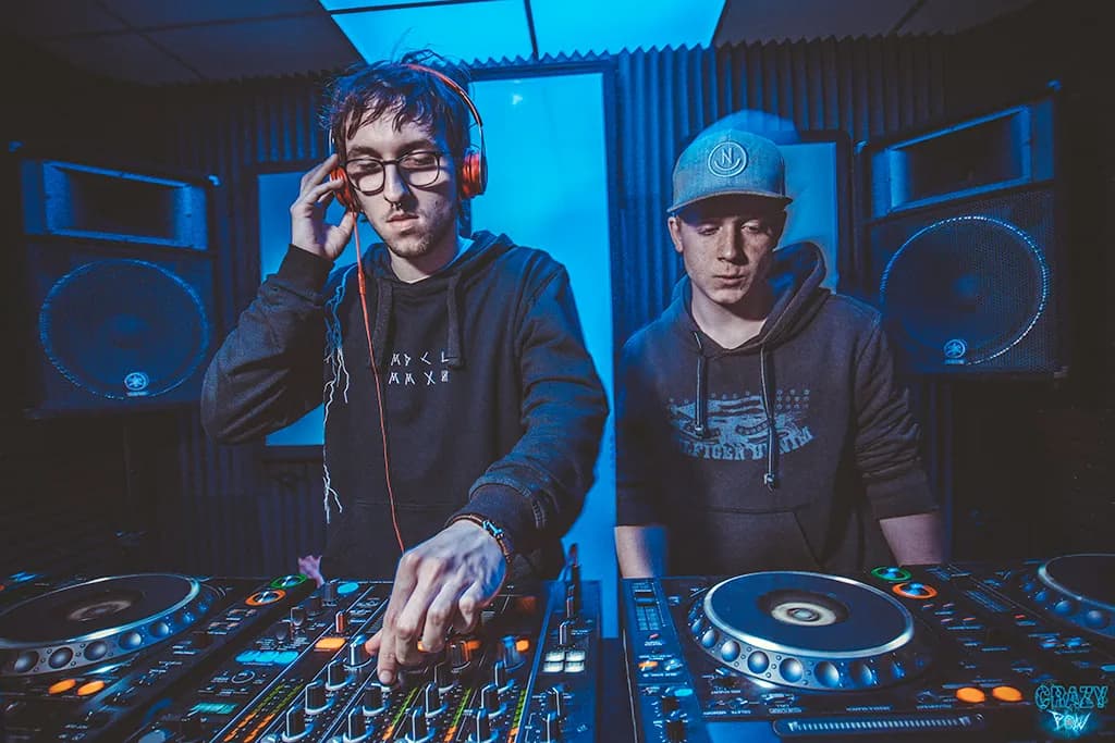 Squat Music — Podcast Studio — fotka studia 3